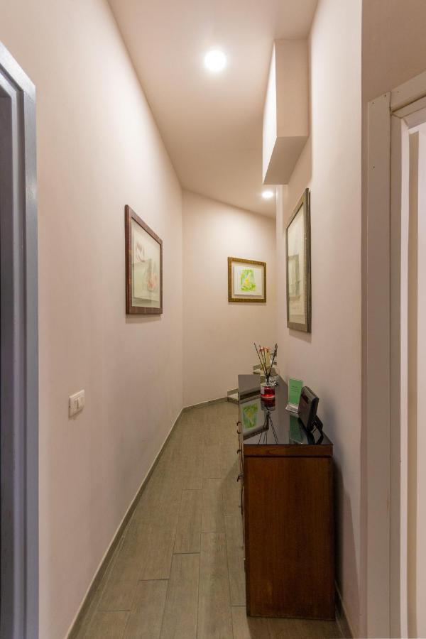 Vercelli Guest House near San Giovanni Rome Extérieur photo