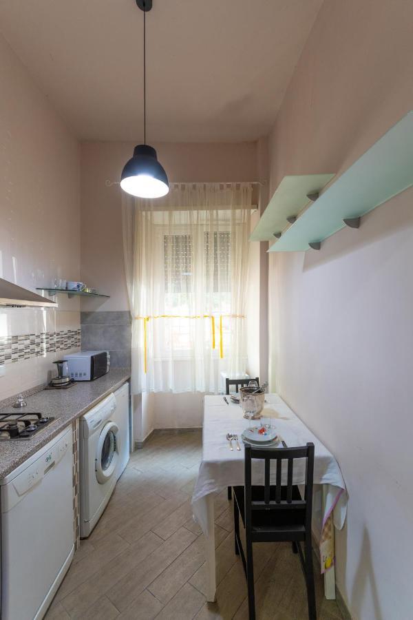 Vercelli Guest House near San Giovanni Rome Extérieur photo